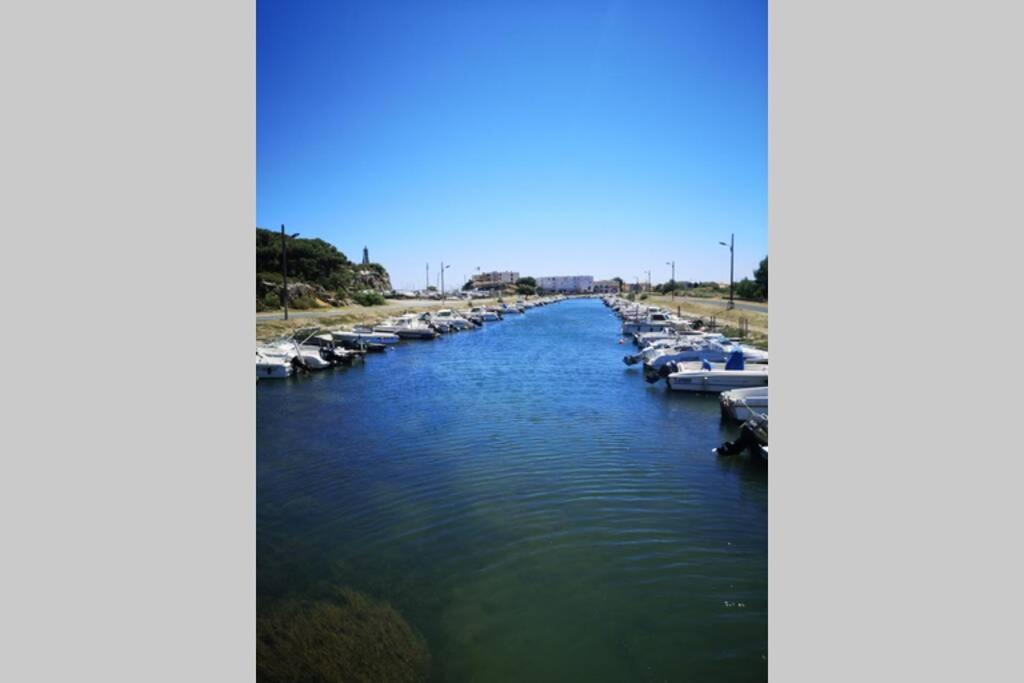 Appartement Calme Entre Terre Et Mer Proche Plage Fleury  Buitenkant foto